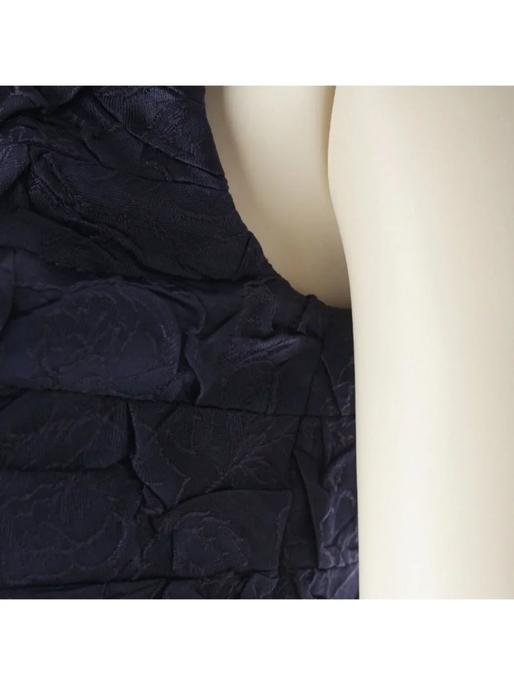 Louis Vuitton by Marc Jacobs Acetate Silk Flower Lace Contrast Gathered Back